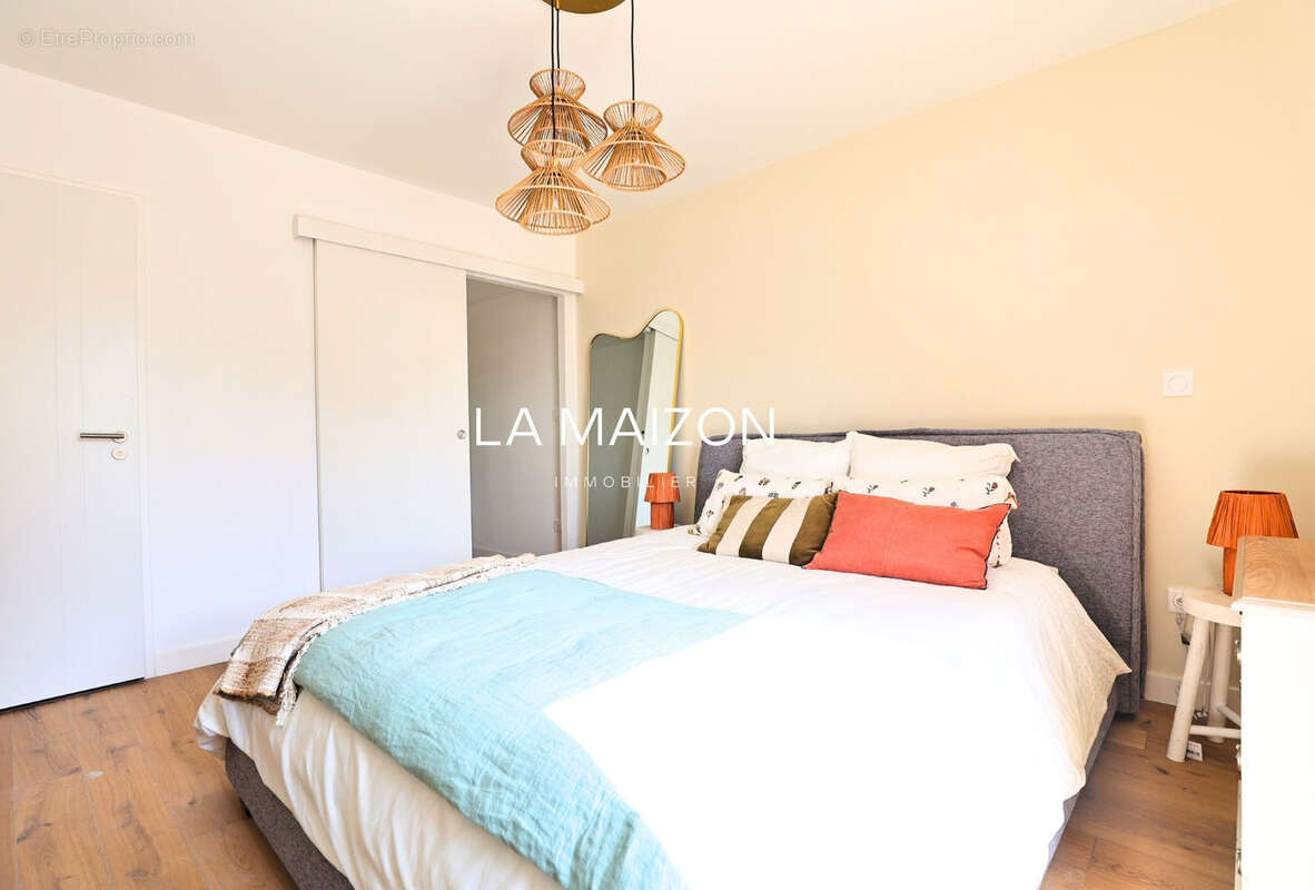 Appartement T4 de standing avec vaste balcon + 2 parkings   Marcq-en-Barœul secteur Brossolette - photo 15