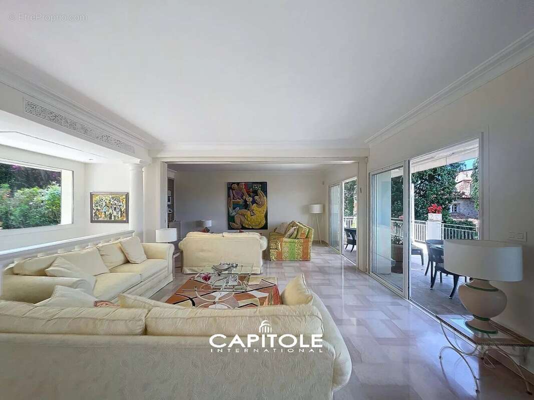 Maison à ANTIBES