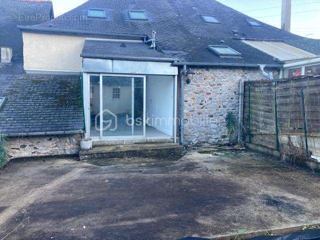 Maison à PORT-BRILLET