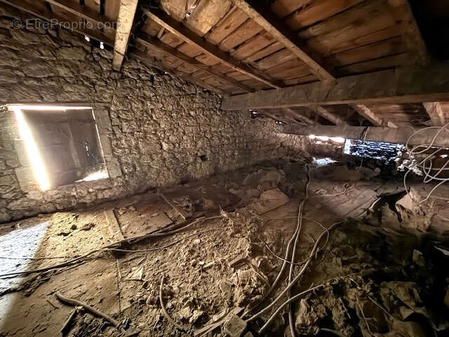 Appartement à SAINT-AULAYE