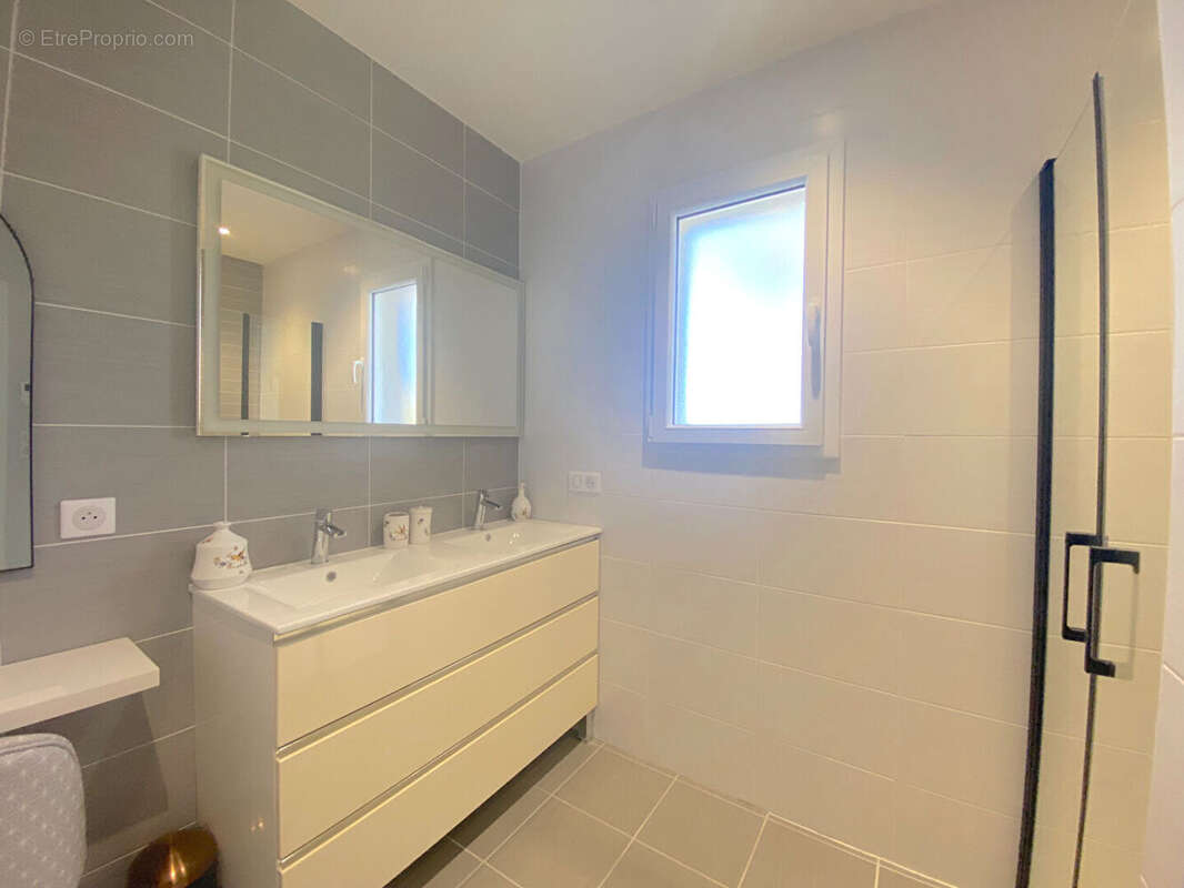 Maison à GUJAN-MESTRAS