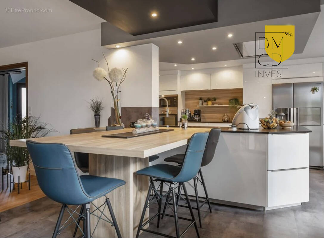 Appartement à MARSEILLE-9E