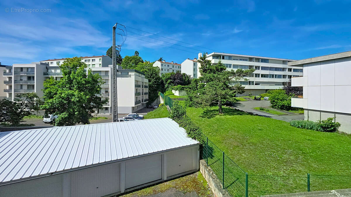 Appartement à CHAMALIERES