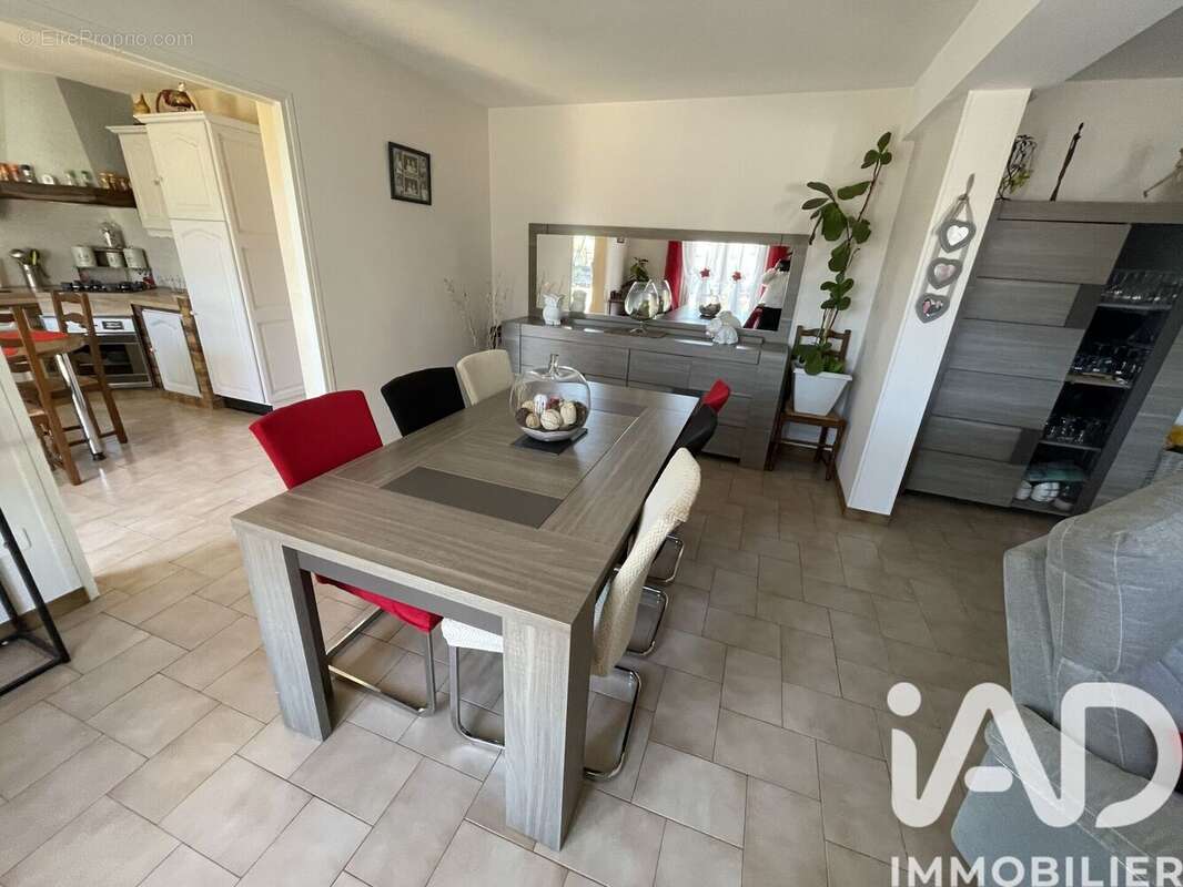 Photo 3 - Maison à MOROGES