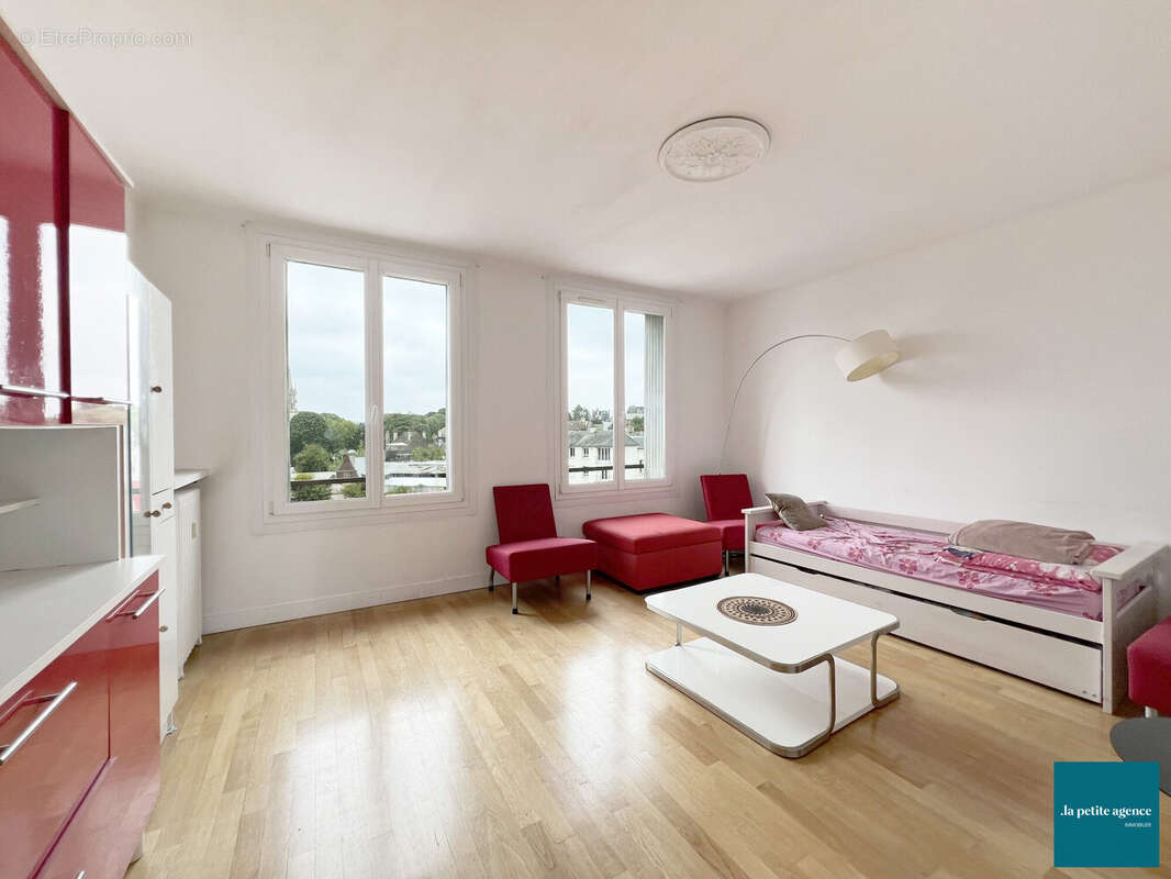 Appartement 63 m² à Caen  - photo 2