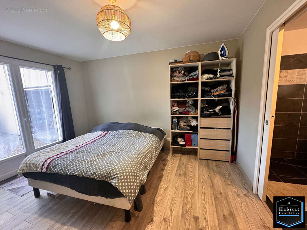 Maison à LE PLESSIS-BELLEVILLE