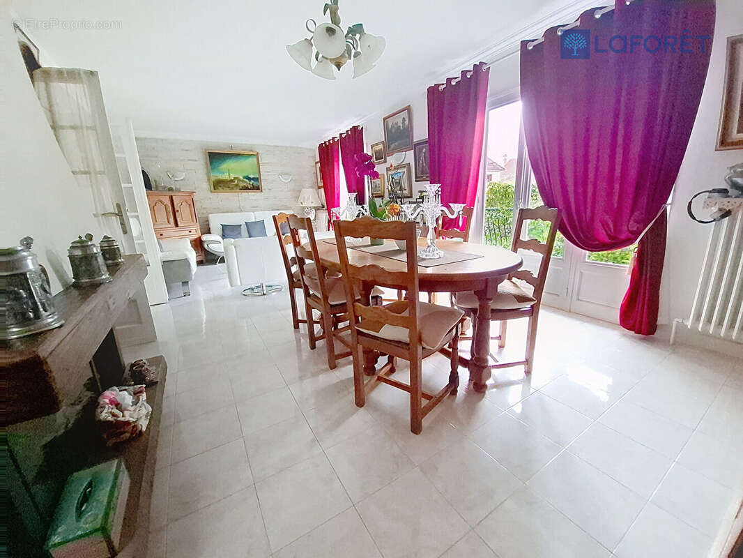 Maison à LAGNY-SUR-MARNE