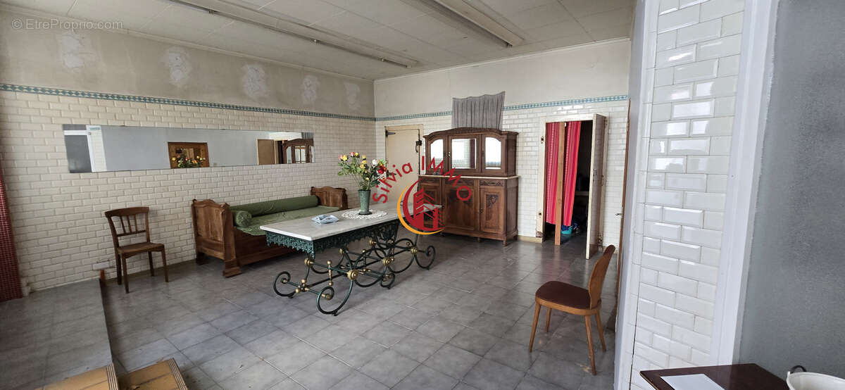 Maison à ESTAGEL