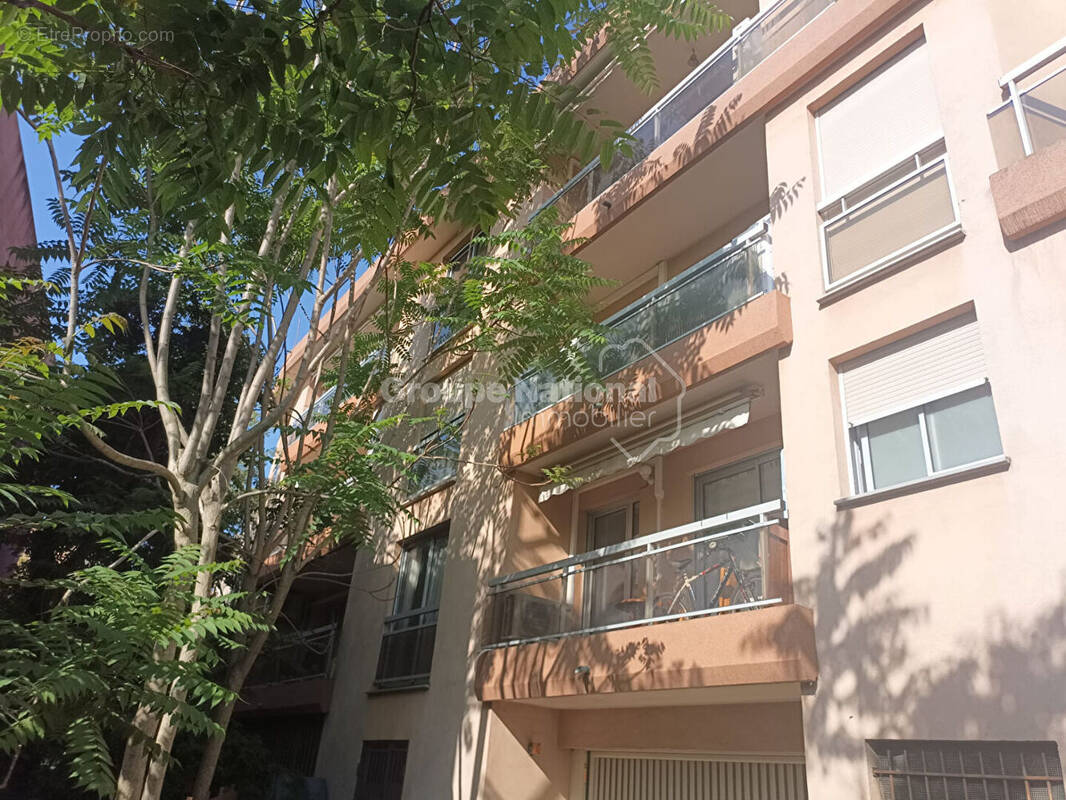 Appartement à PEYMEINADE