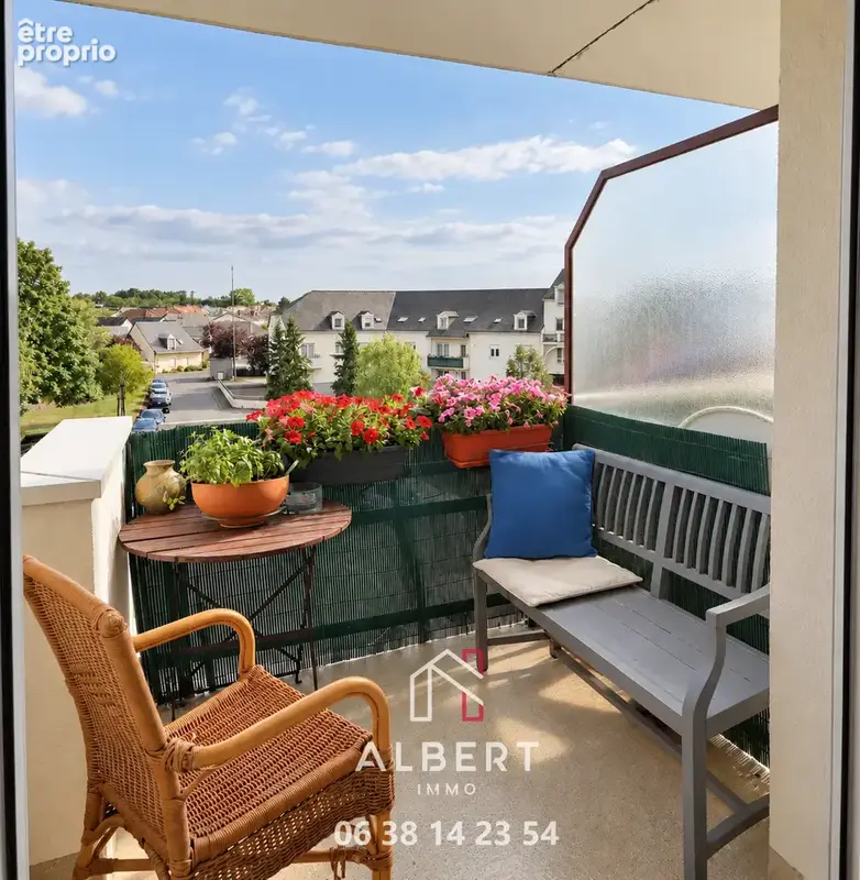 Les Justices - Appartement type 5 de 110 M2 - 3 chambres, balcon et garage - photo 2