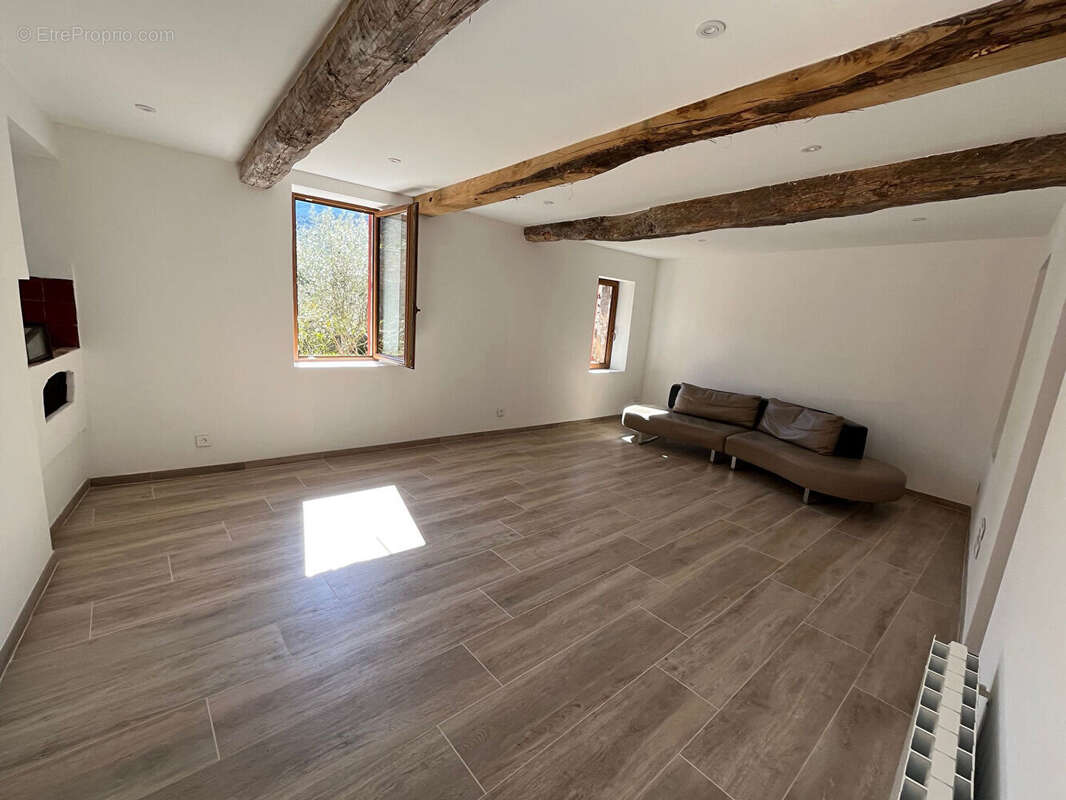 Ensemble de trois maisons Beaumont Du Ventoux - photo 9