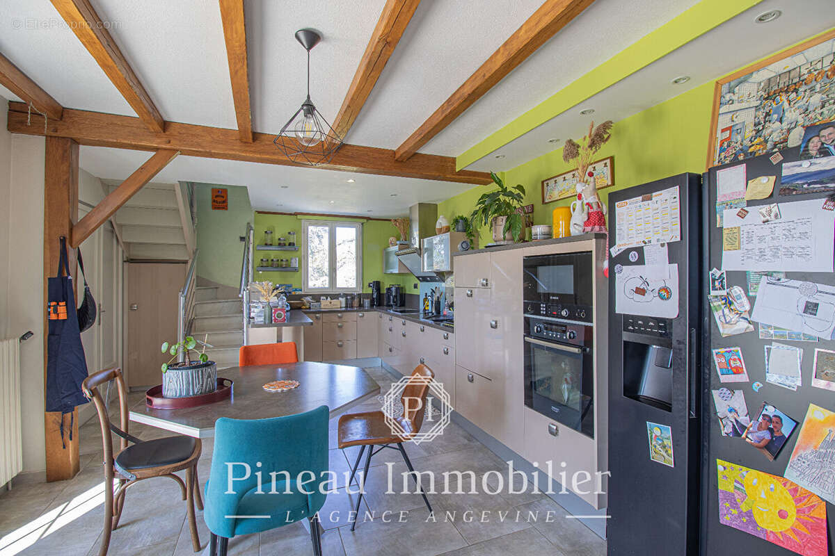 Maison à SAINT-SYLVAIN-D'ANJOU