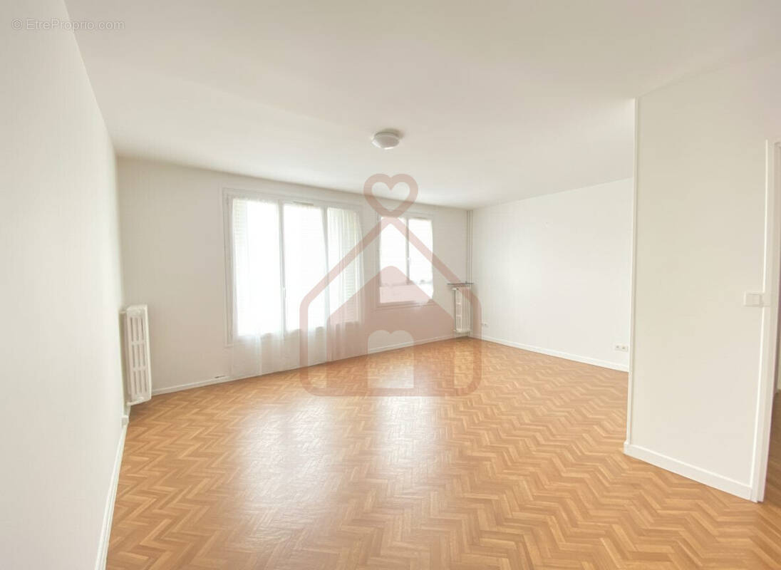 Appartement à LE KREMLIN-BICETRE