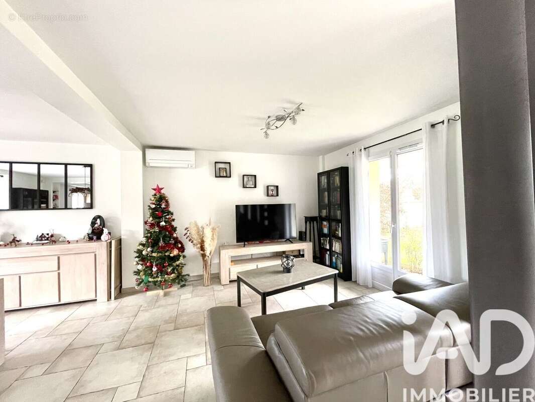 Photo 6 - Maison à MAROLLES-EN-HUREPOIX