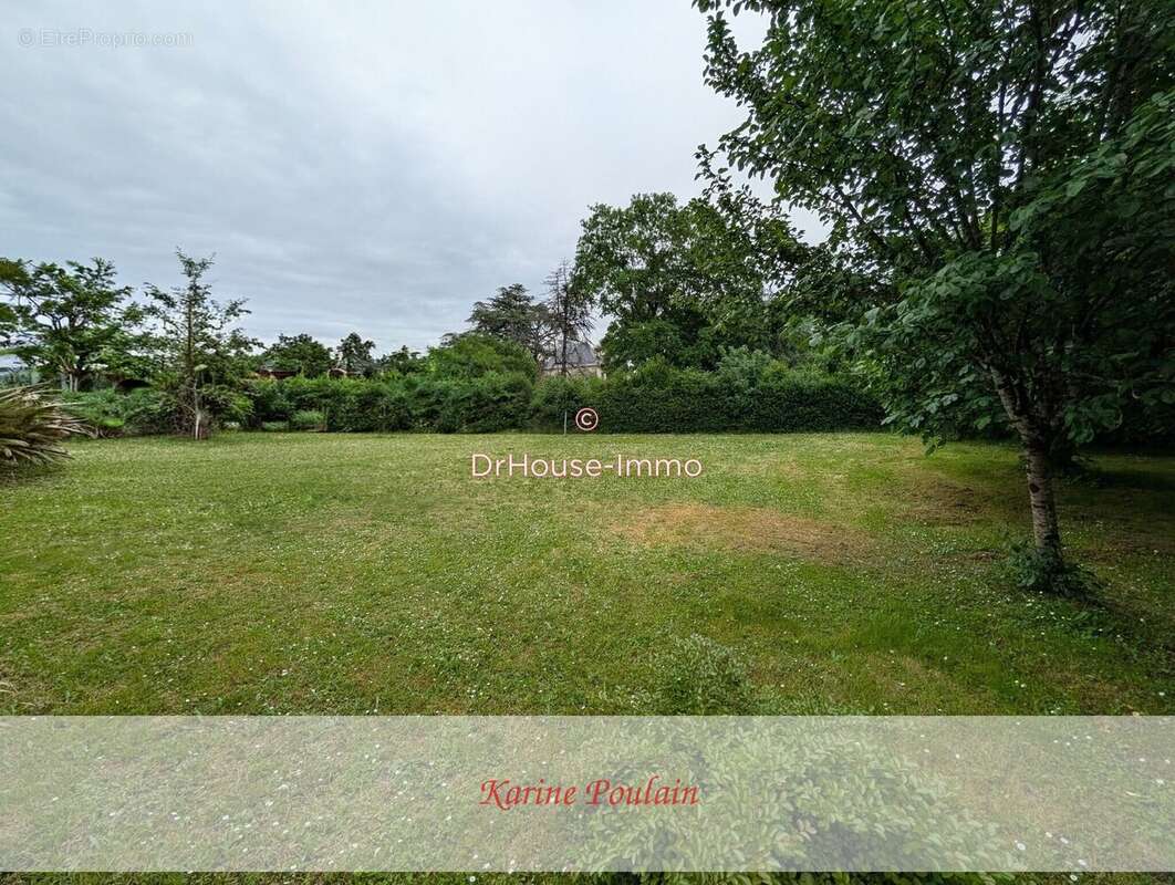 Terrain 741 m² à Lormont  - photo 2