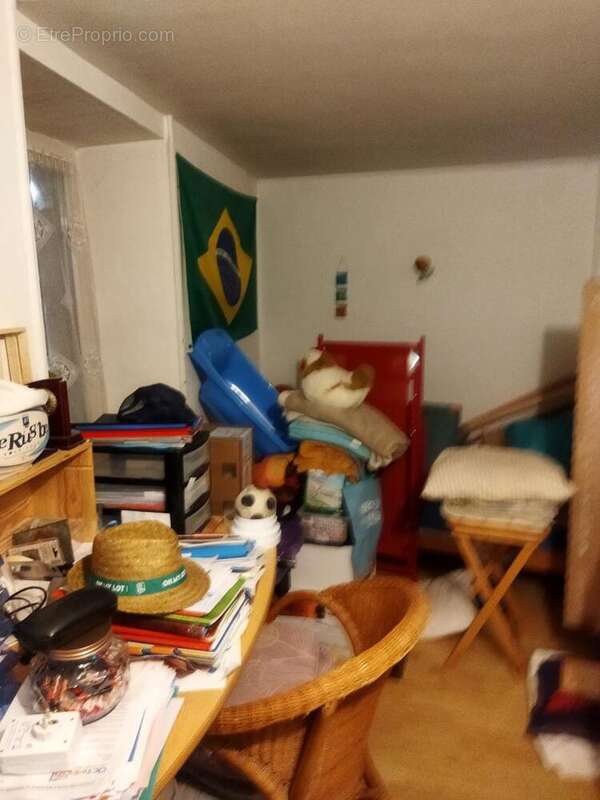 salon appart - Maison à CAHORS