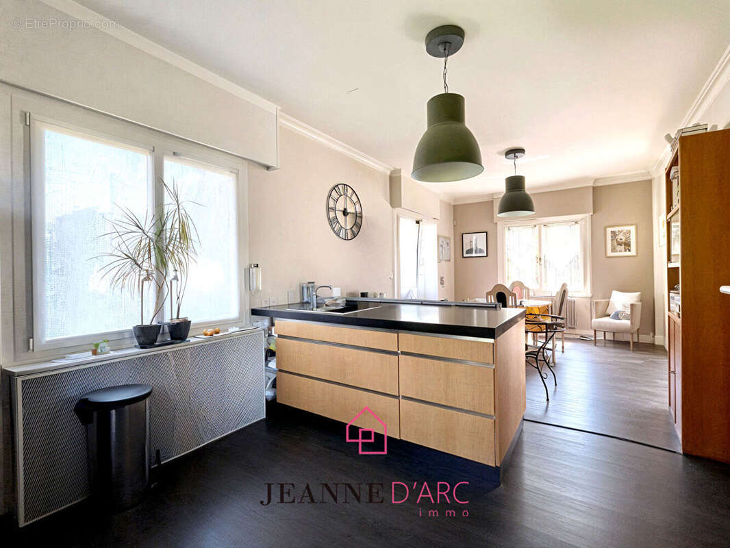 Maison à BOIS-GUILLAUME