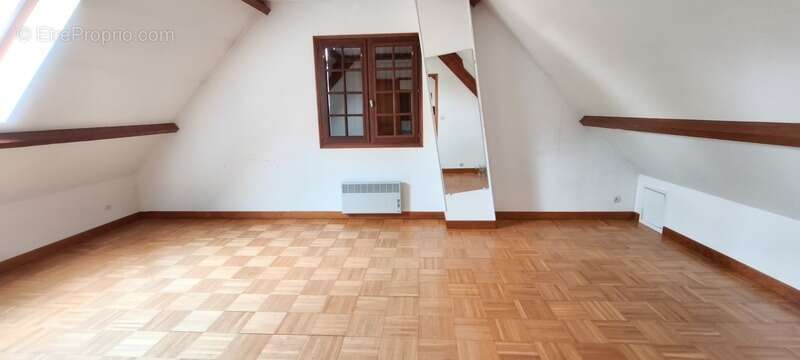 Coup de cœur assuré ! Élégante maison familiale de 122,5 m² sur un magnifique terrain arboré de 1 146 m² – Rainvillers - photo 17