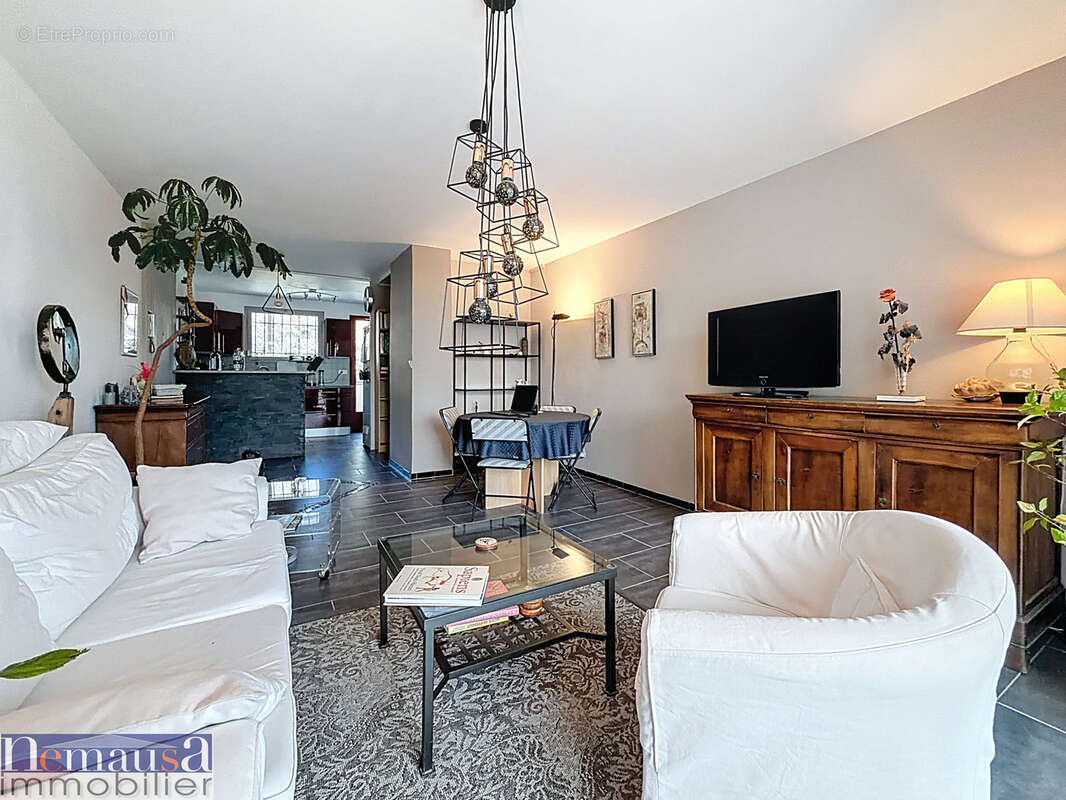 Appartement à NIMES