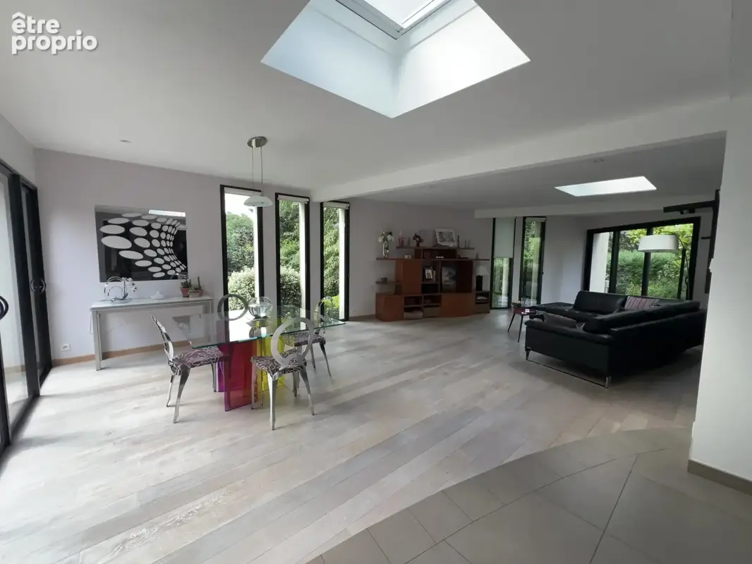 Maison 179 m² à Laille  - photo 3