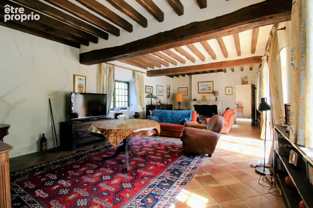 HOUDAN 10 MN - Ancien corps de ferme - photo 11