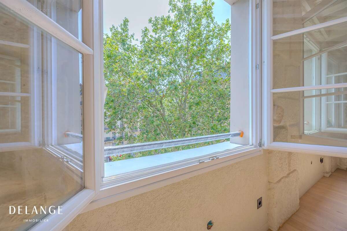 Appartement à PARIS-5E