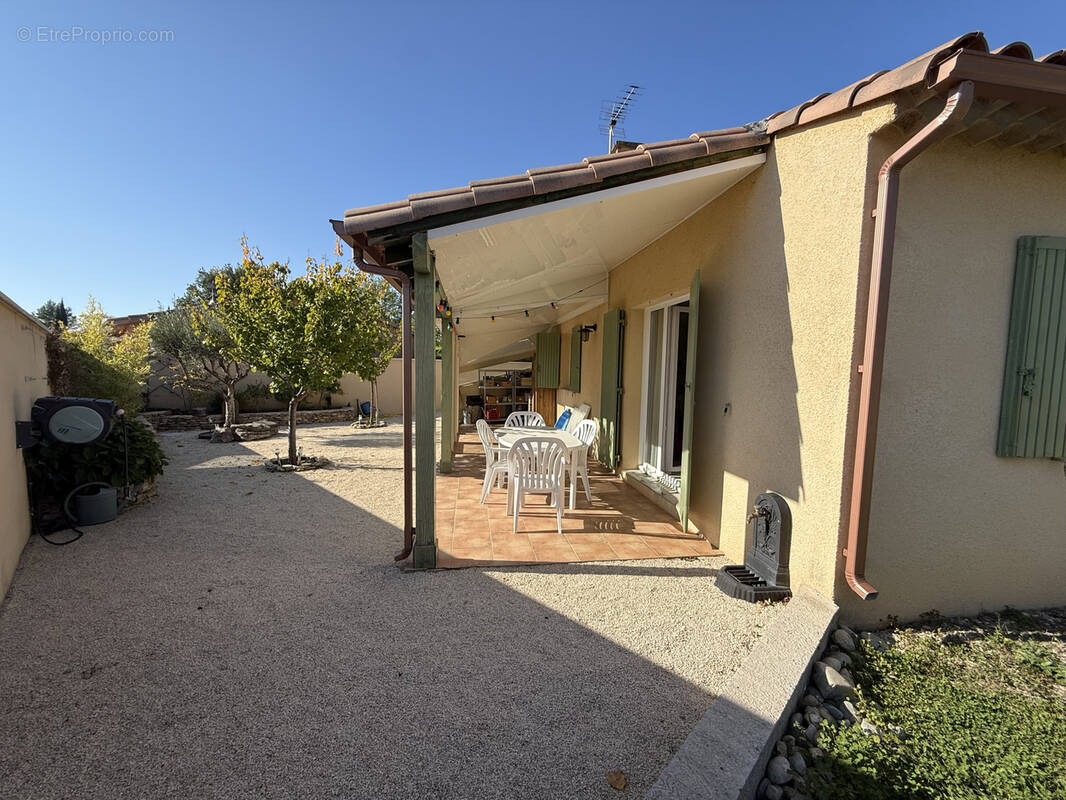 Maison à VAISON-LA-ROMAINE