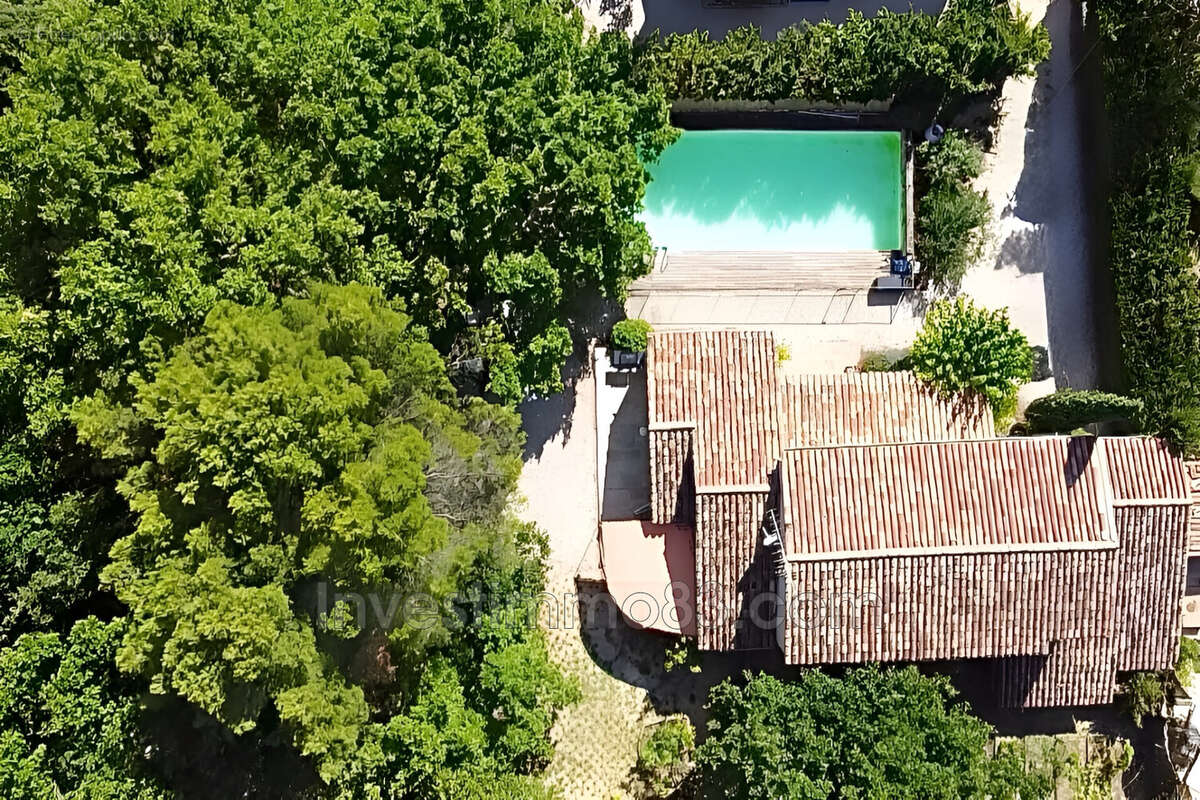 Maison à LOURMARIN
