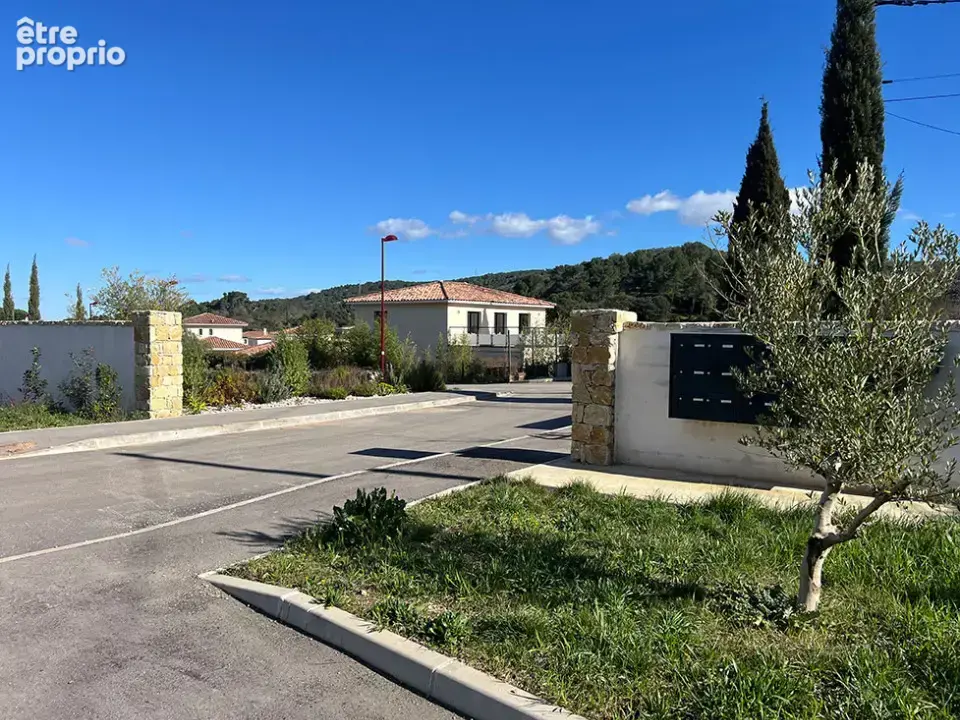 Terrain 790 m² à Clermont-L'herault  - photo 2