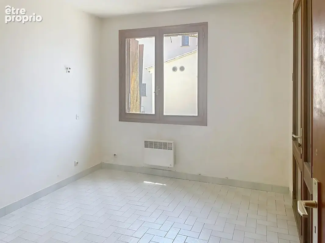 Maison Les Angles 6 pièce(s) 185 m2 Quartier Candau - photo 10