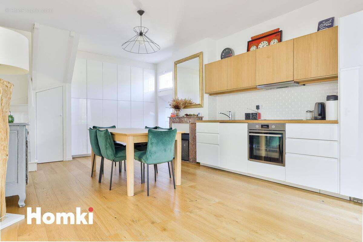 Appartement à VELIZY-VILLACOUBLAY