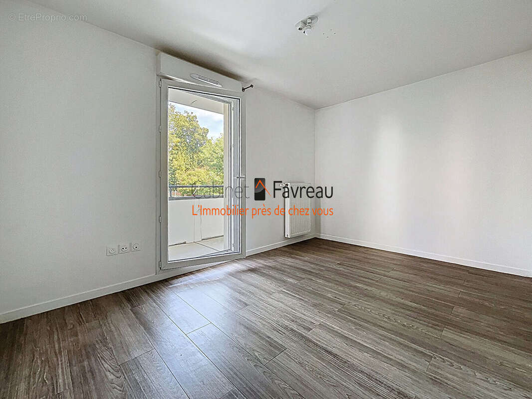 Appartement à THIAIS