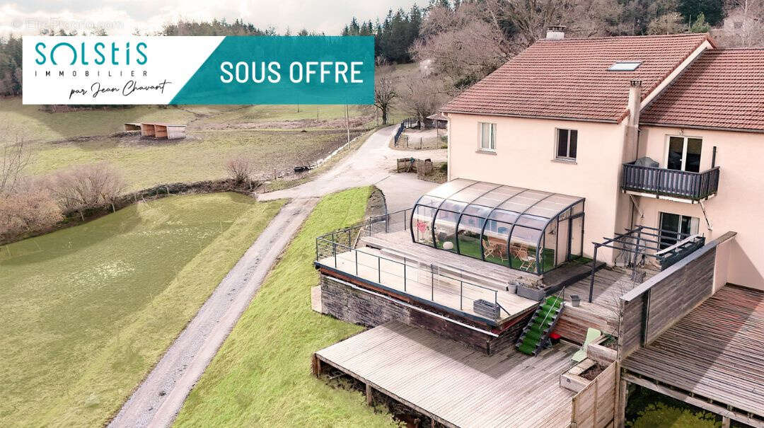 Appartement à SAINT-JUST-MALMONT