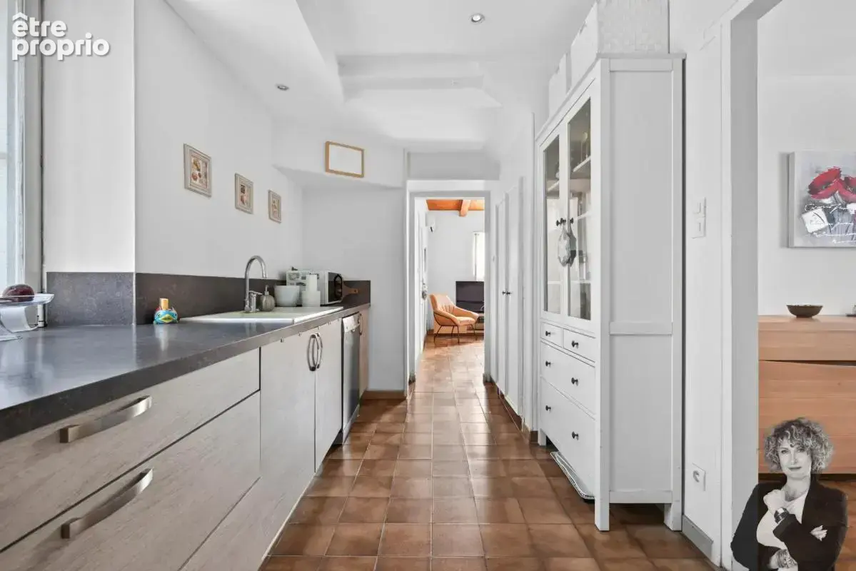 En exclusivité à Grans Villa T5 rénovée de 100 M² avec jardin - photo 9