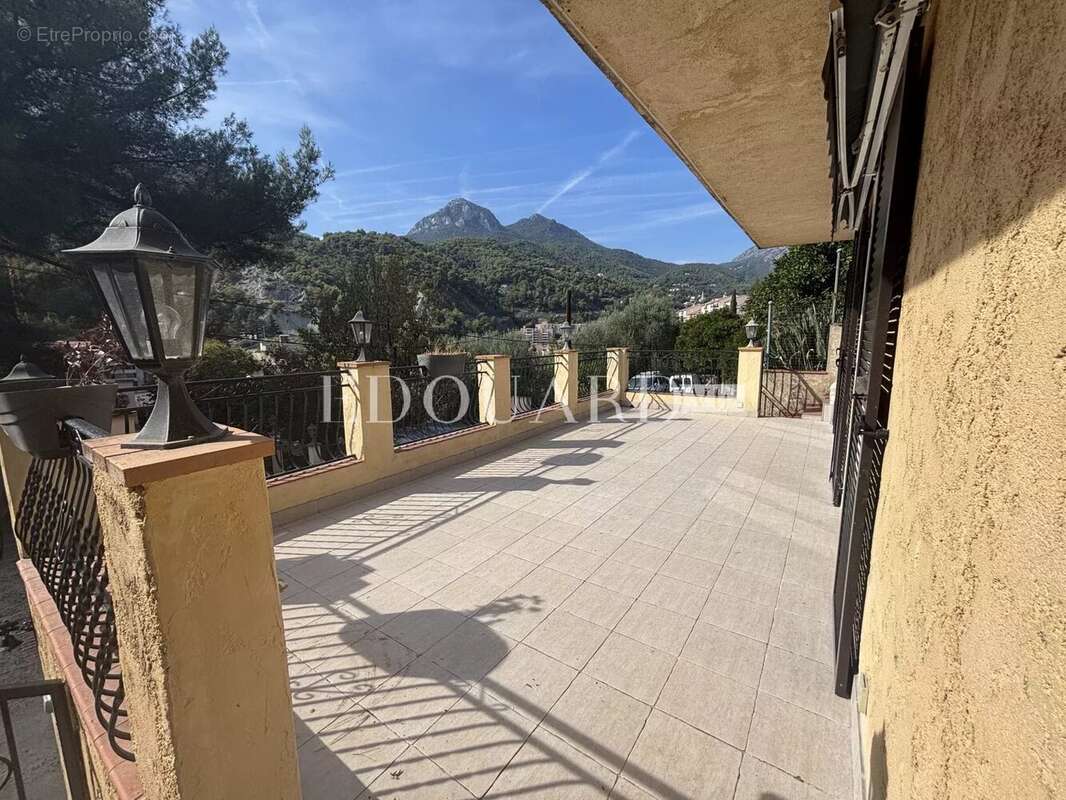 Maison à MENTON