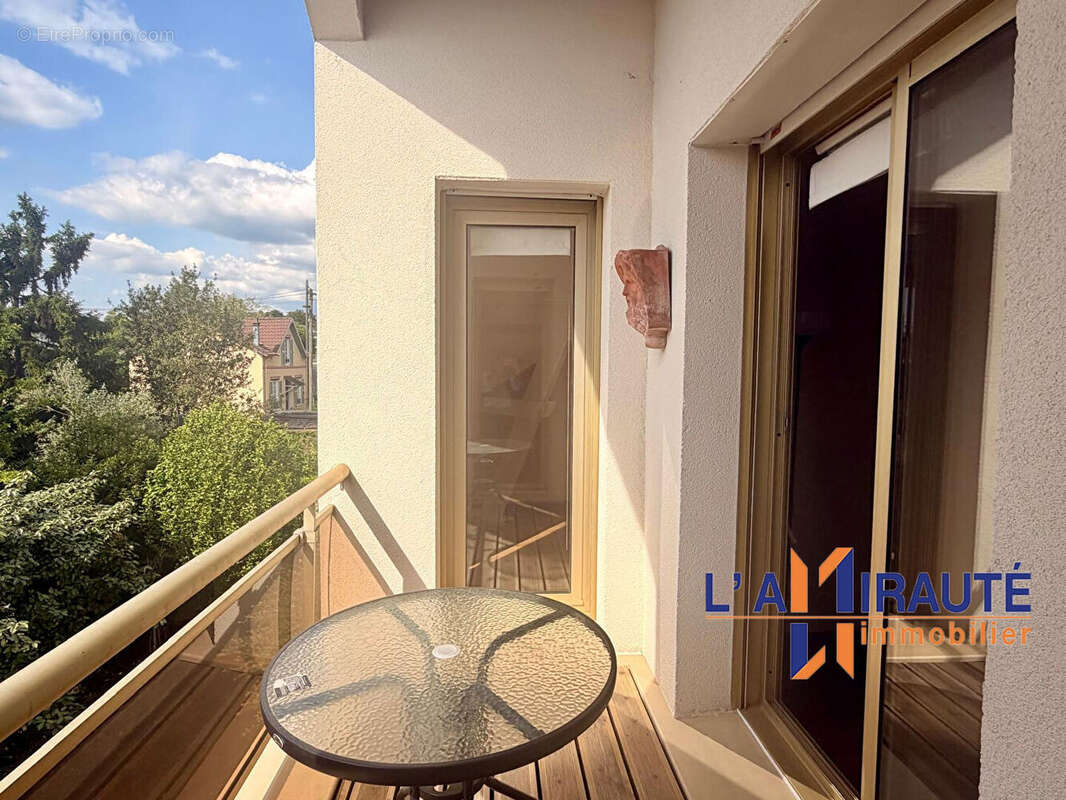 Appartement à MAISONS-LAFFITTE