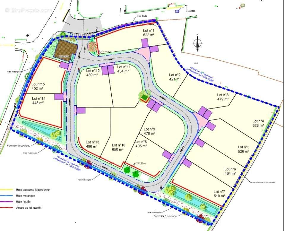Terrain à VILLEDIEU-LES-POELES