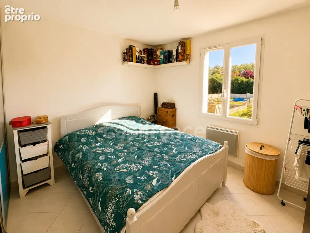 Maison de plain-pied – 94 m² – 3 chambres – Terrain 910 m² – DPE B - photo 8