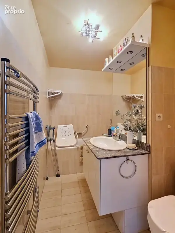 Appartement P5, 125m2 DERNIER ETAGE, Terrasse 80m2 Nîmes , garage et cave - photo 14