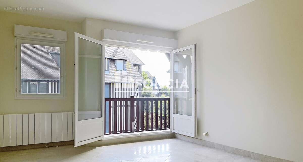 Appartement à DEAUVILLE