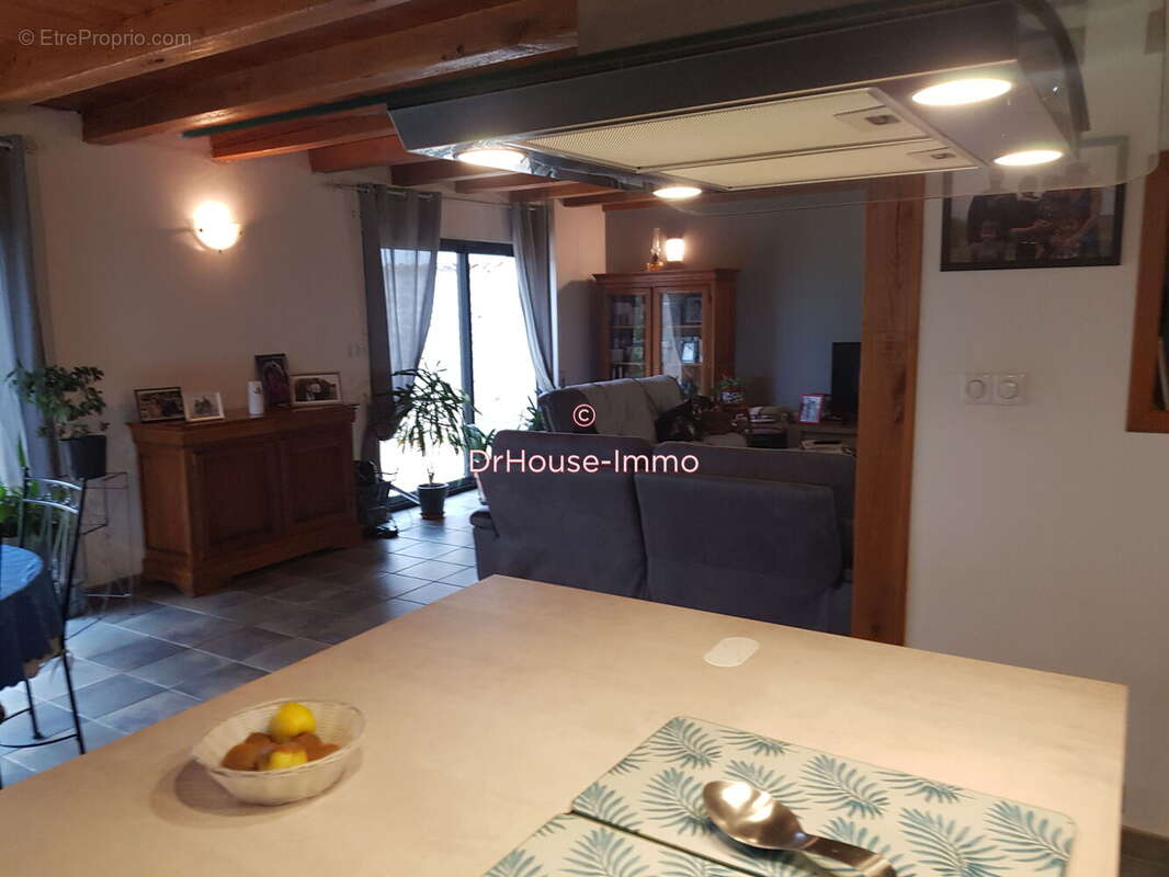 Maison à VERTEILLAC