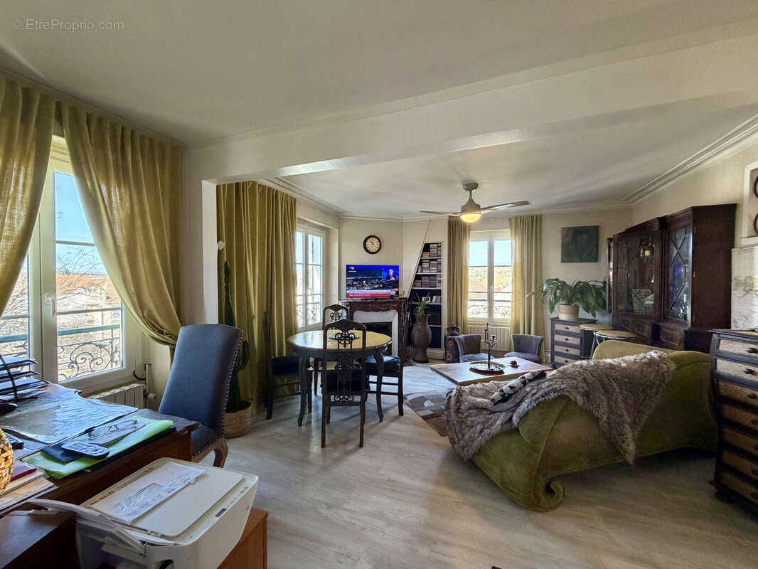 Appartement à COULOMMIERS