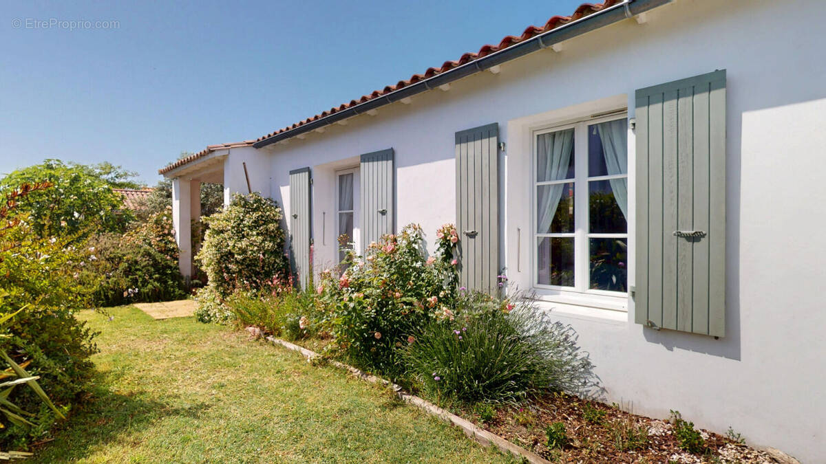 Maison à LOIX