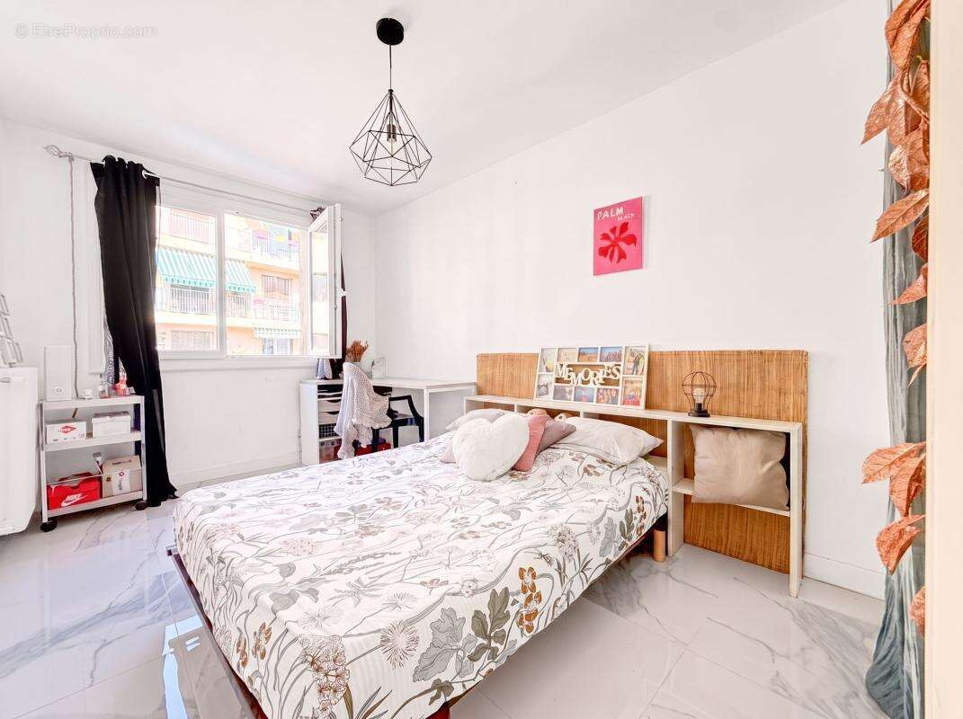 Appartement à vendre 4 pièces 85 m² Nice Saint Barthélemy en dernier étage balcons - photo 7