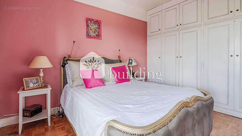 Appartement à CLICHY