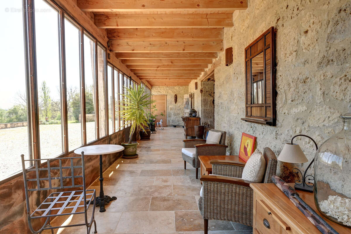 Maison à LACEPEDE