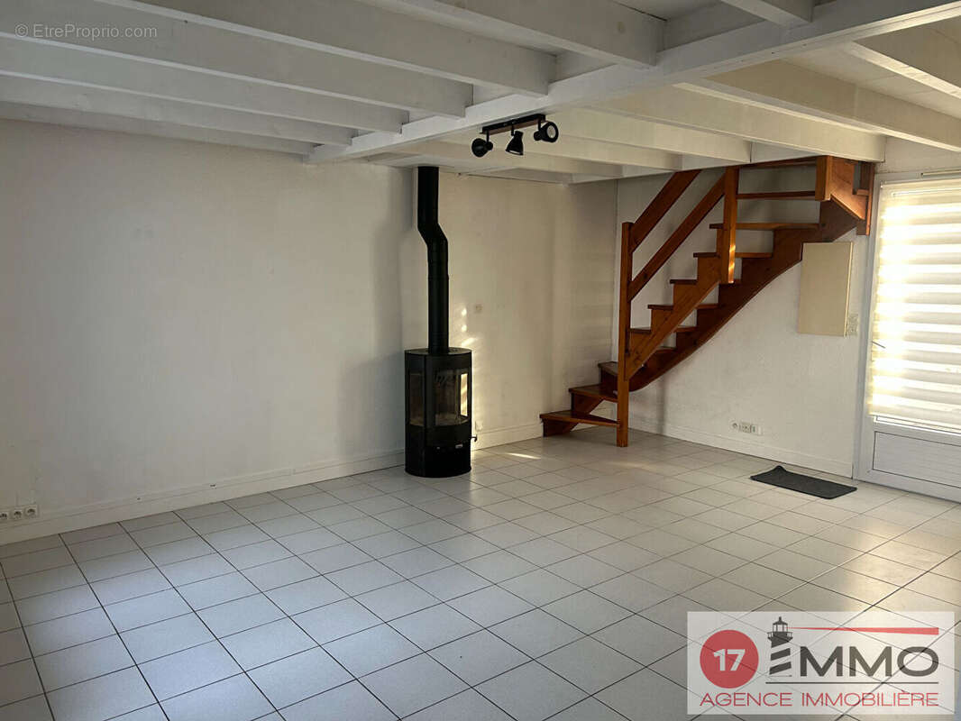 Maison à LA BREE-LES-BAINS