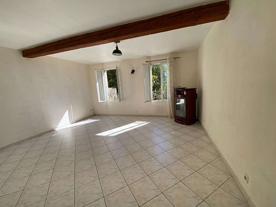 Castelnaudary centre, maison 3 chambres avec petit jardin - photo 2