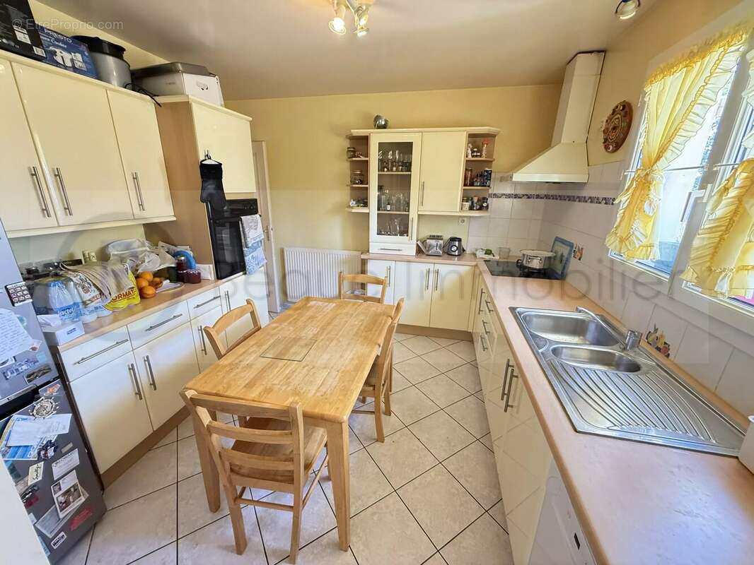 Maison à BRAX