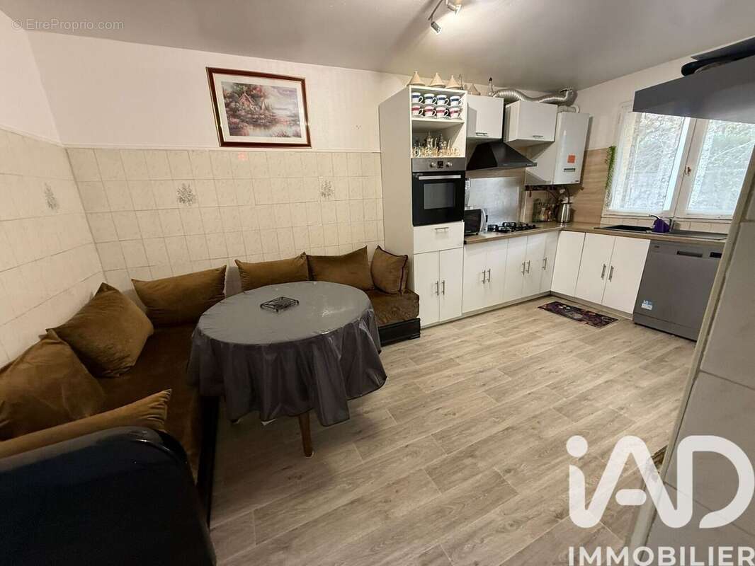 Photo 3 - Maison à SARCELLES